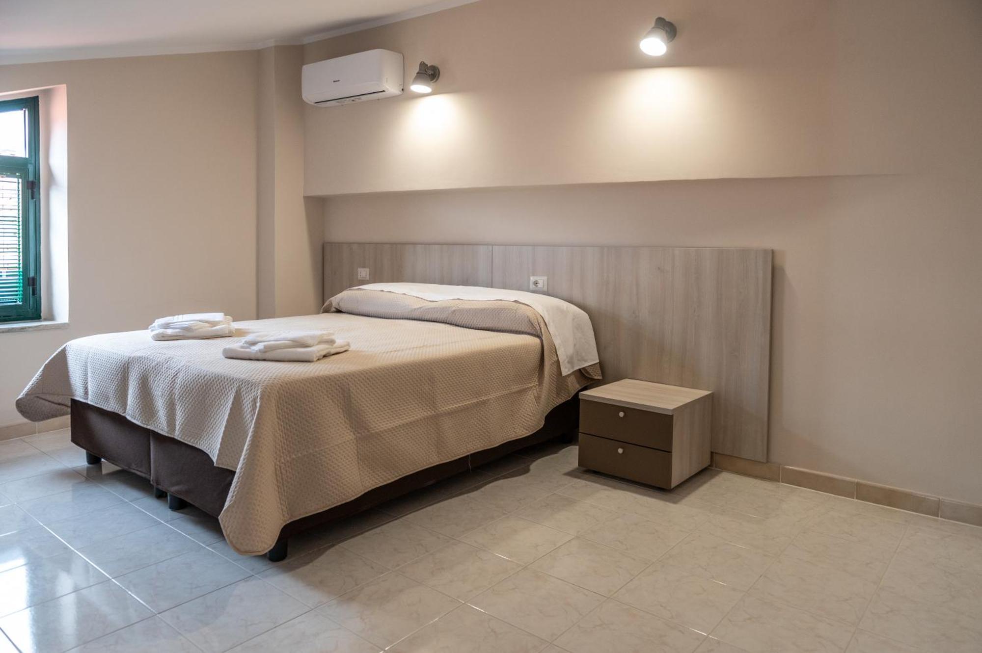 Sant'Janni Apartment Buonalbergo Bagian luar foto