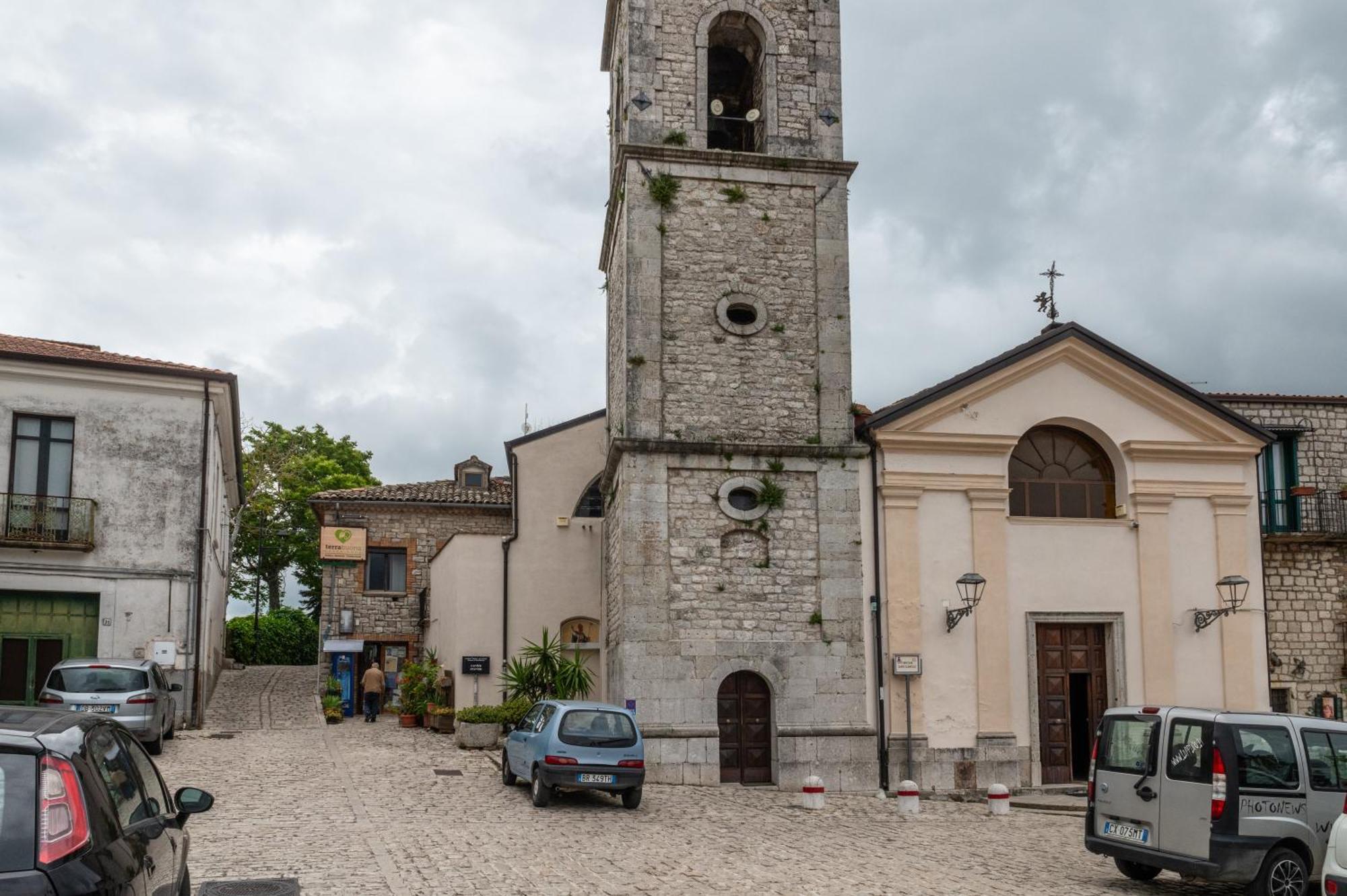 Sant'Janni Apartment Buonalbergo Bagian luar foto